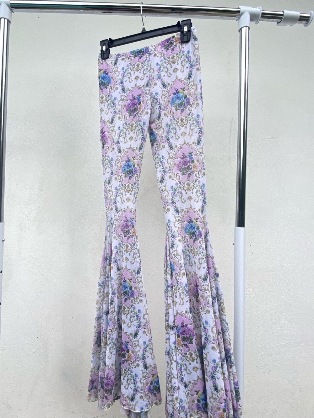 Sugar Thrillz Purple Multicolor Floral Mesh Ultra Flare Pants Size Small - Picture 6 of 9
